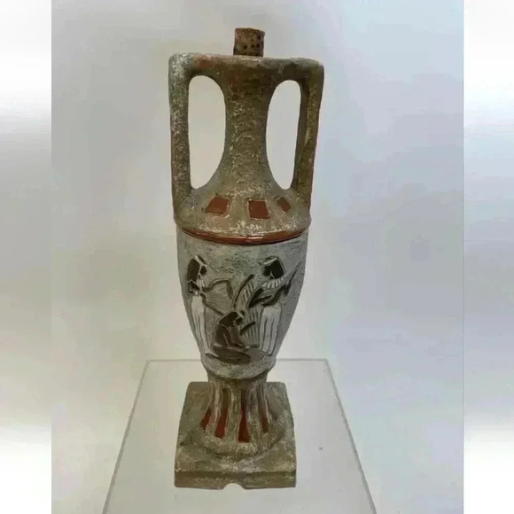 EGYPTIAN ART- 1950’s Italian neo-Egyptian decanter 14” tall x 5” across - Picture 4 of 11